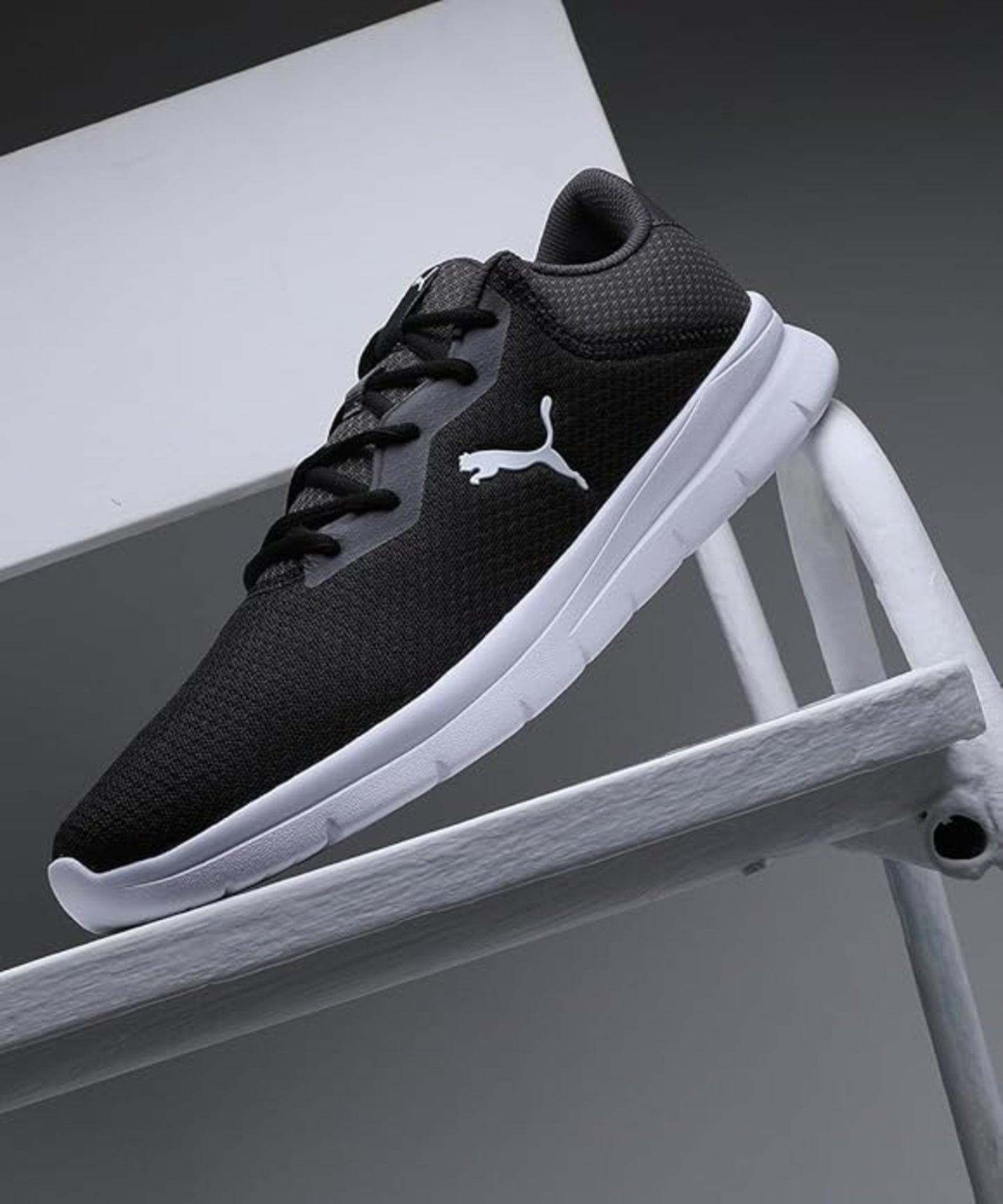 Puma Mens Escoot Dark Coal-Black-White Running Shoe - 10 UK (31076003)