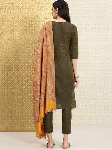 House of Pataudi Women Jashn Kurta with Trousers & Shawl (Size-XXL)