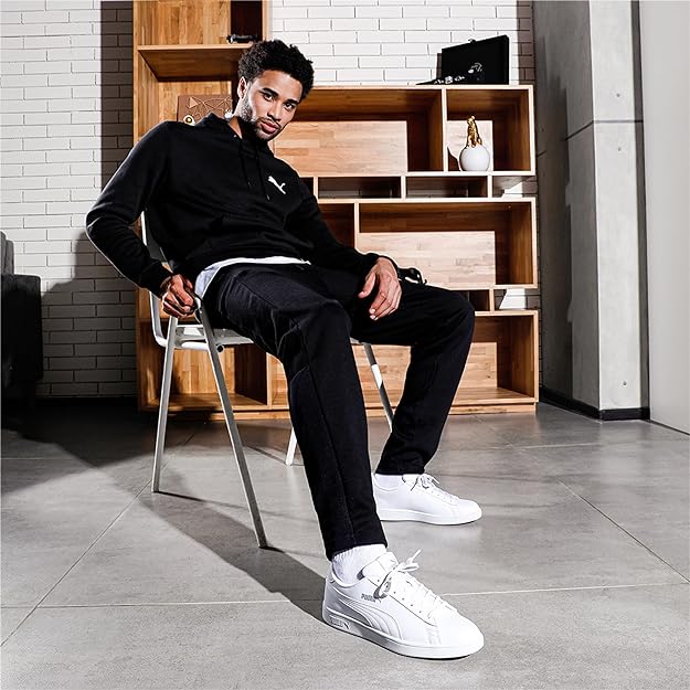 Puma Unisex-Adult Smashic Casual Shoe