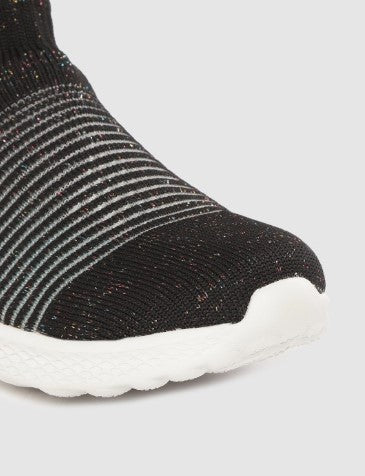 Crew STREET Women Black Striped Shimmer Detail Slip-On Sneakers (Size-4)