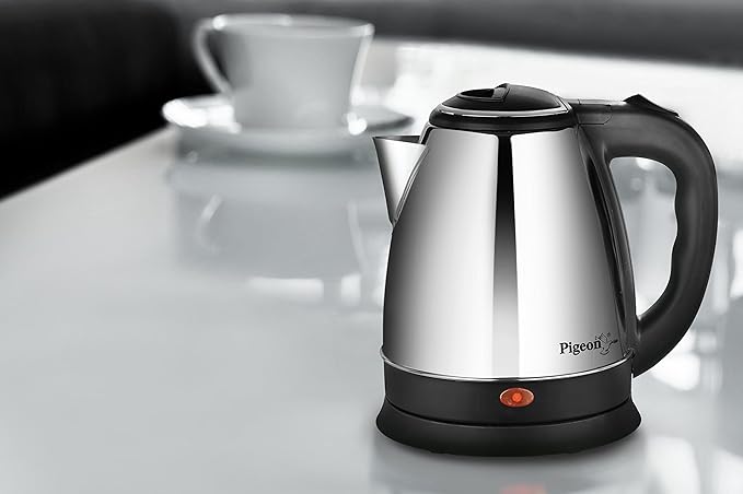 Pigeon by Stovekraft Shiny Steel 1.5L Electric Kettle (Black)