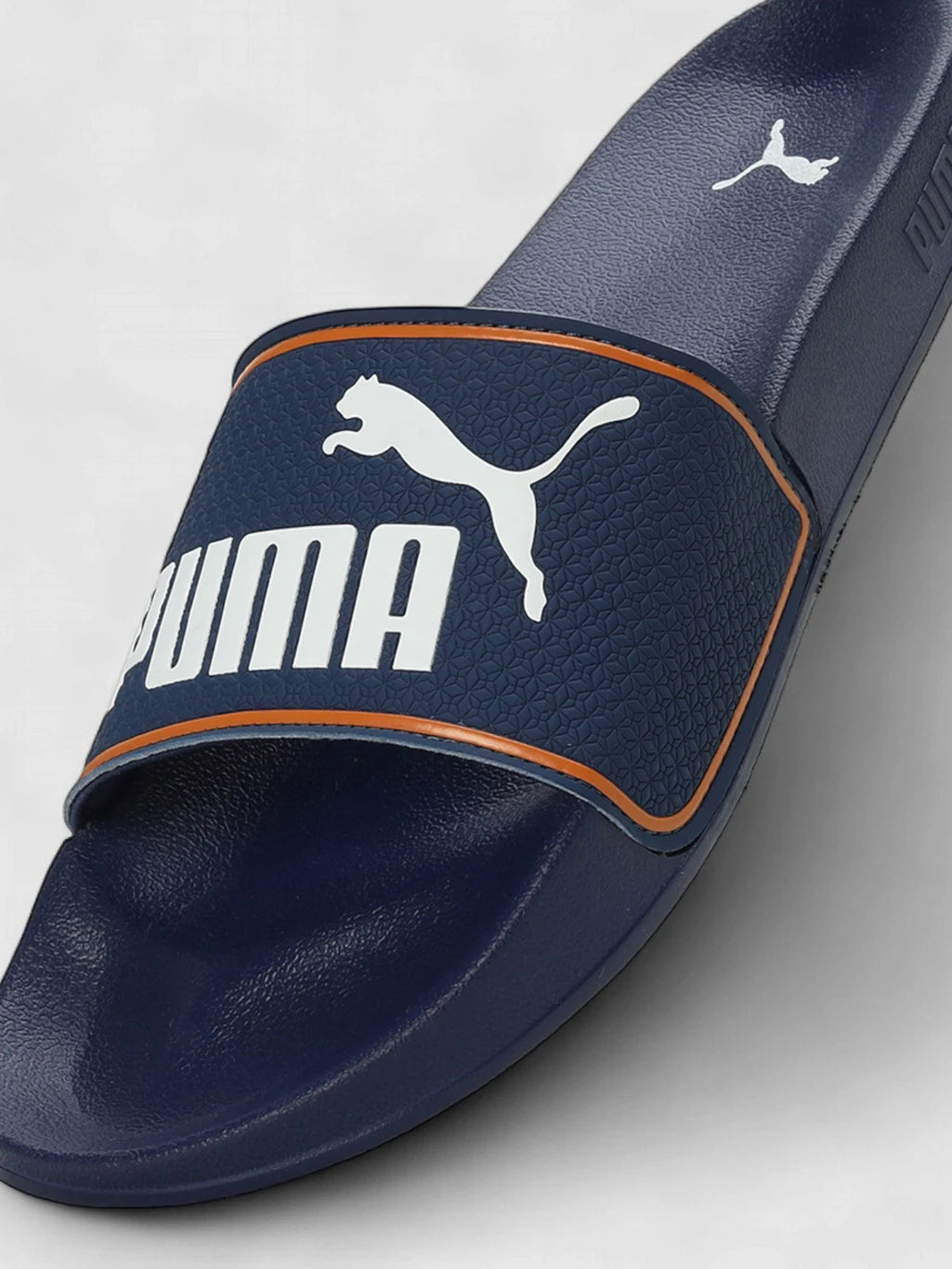 PUMA Leadcat 2.0 Men Slides (Blue , 6)