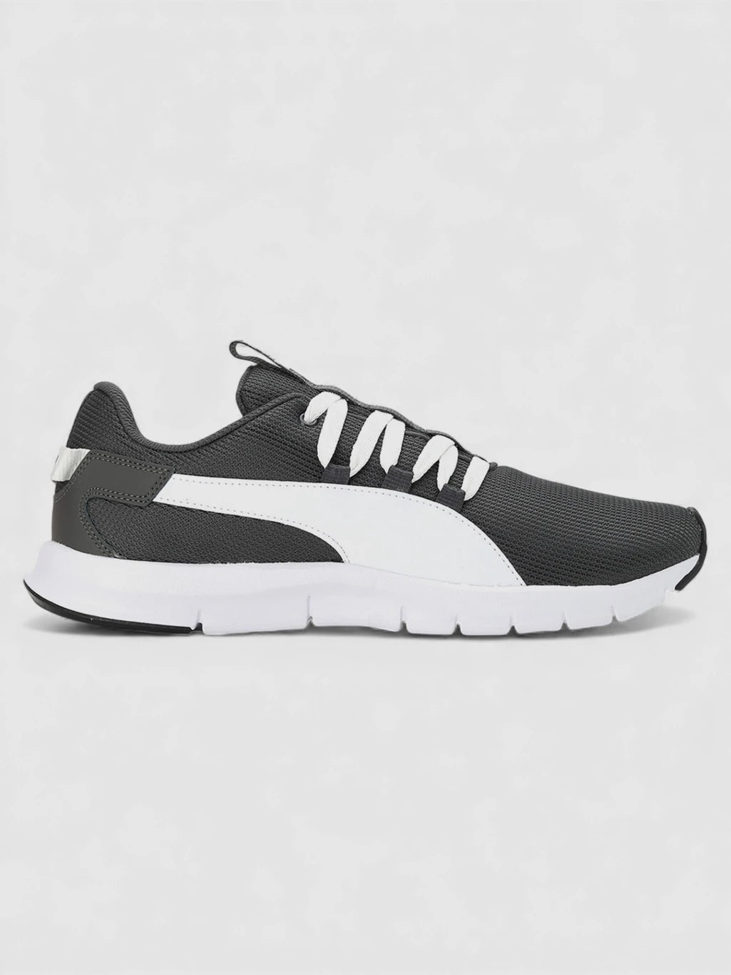 PUMA Ealing IDP Walking Shoes For Men (Grey , 10 )