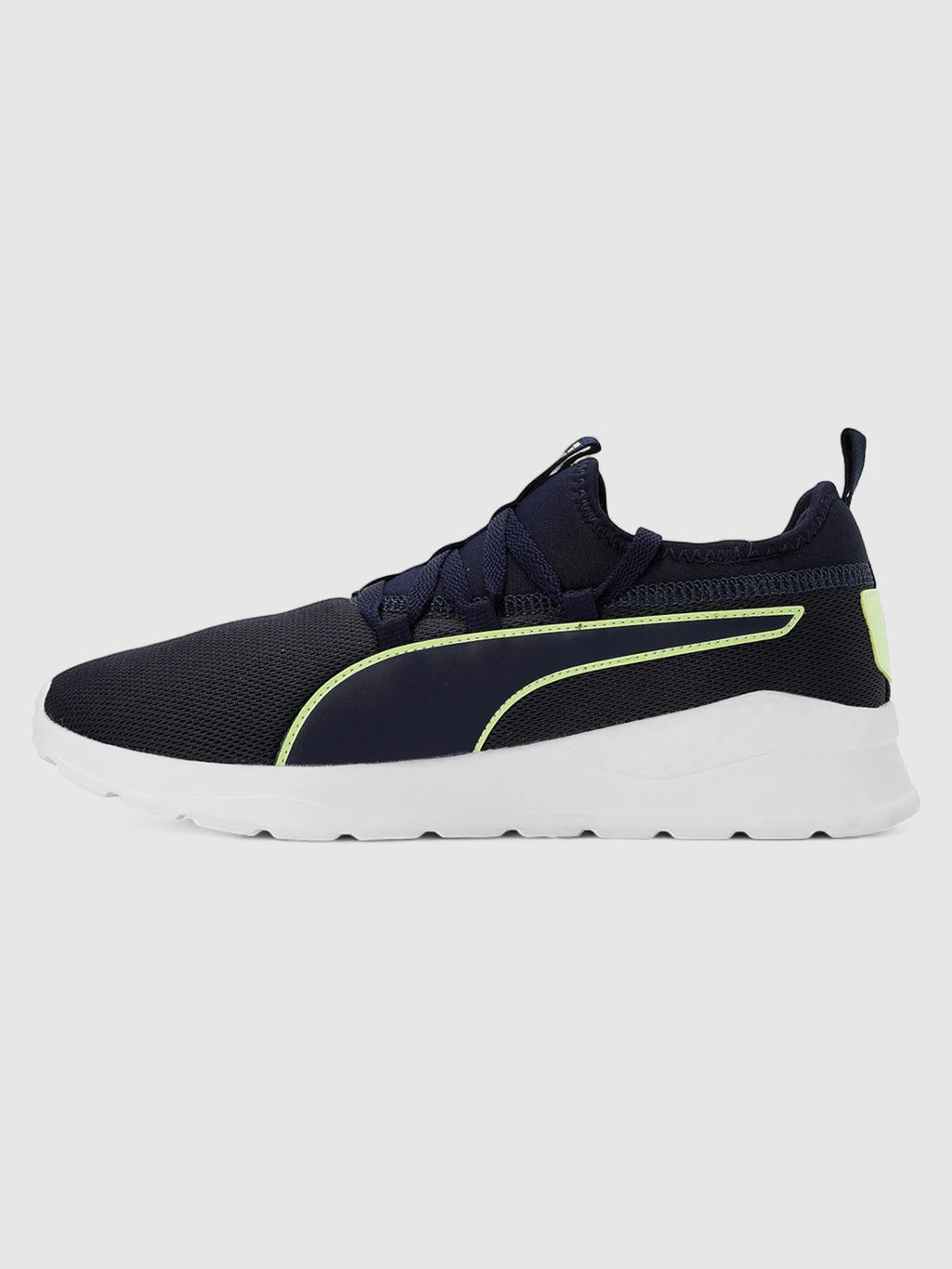 PUMA Manor V2 Sneakers For Men ( Peacoat-Fizzy Apple , 11 )
