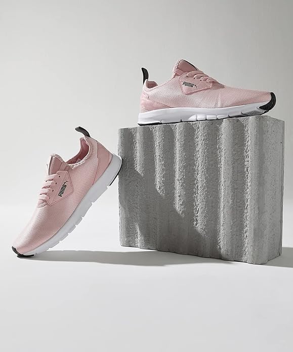 Puma Womens Camo Shoes pink