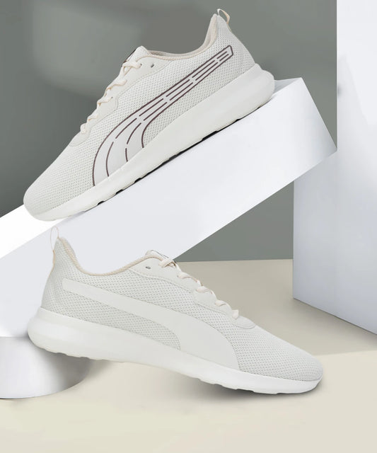 PUMA Runwyn Sneakers For Men (White , 10)