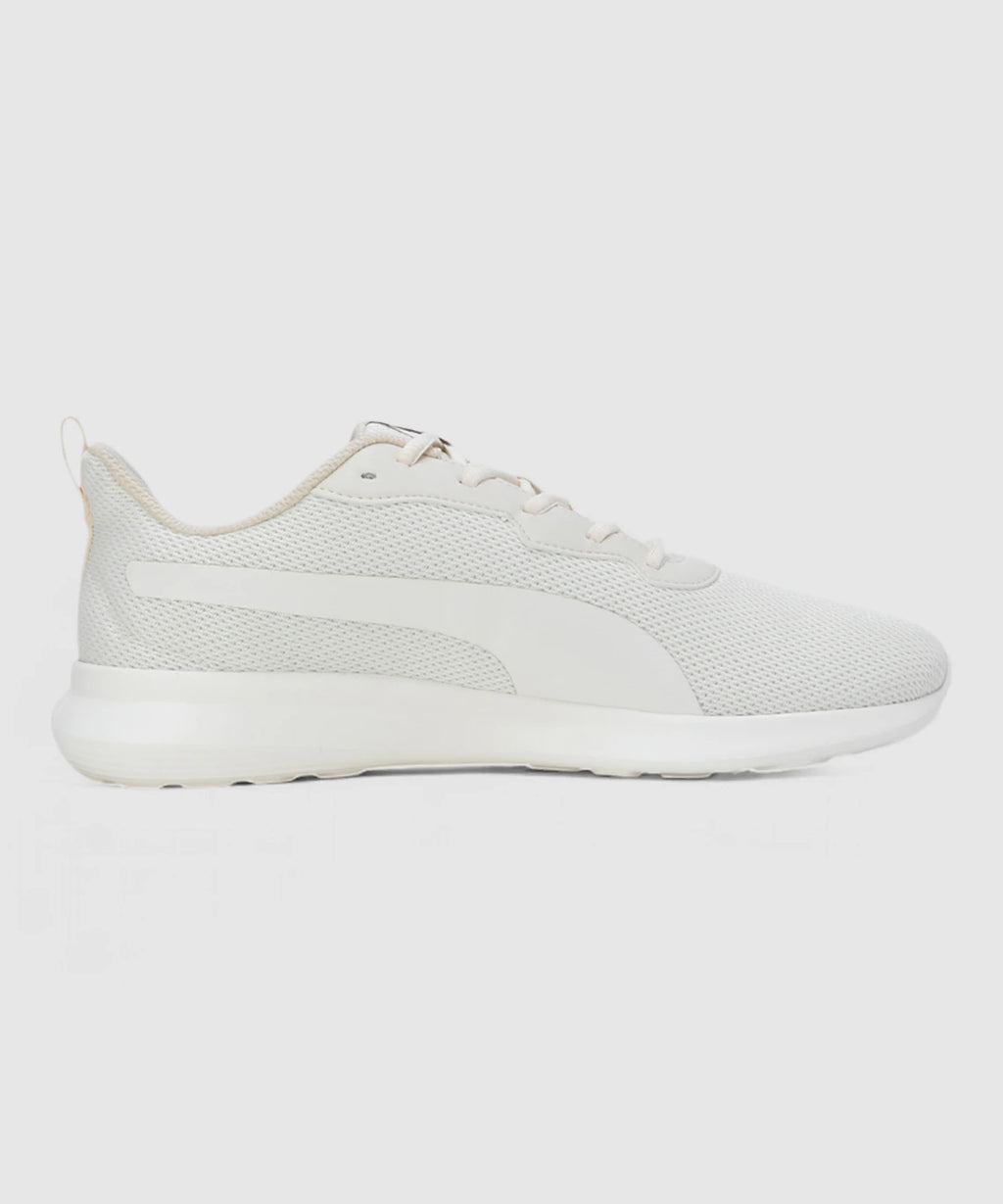 PUMA Runwyn Sneakers For Men (White , 10)