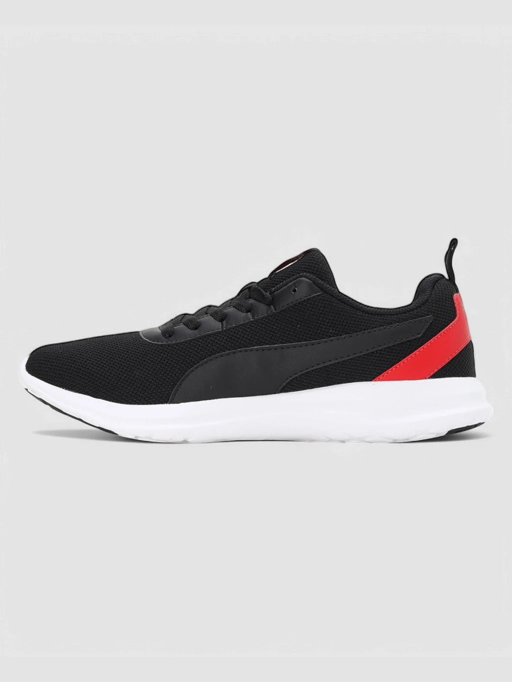 PUMA Zelus Sneakers For Men (Black , 11)