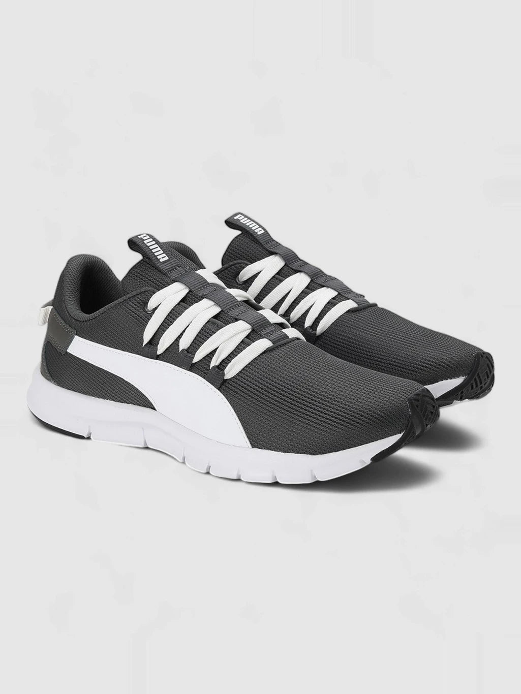 PUMA Ealing IDP Walking Shoes For Men (Grey , 10 )